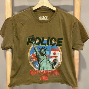 The Police North American Tour 2013 T-shirt cropped 
S/M